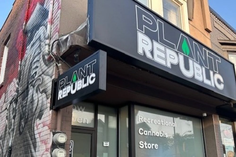 plant-republic-pape-village